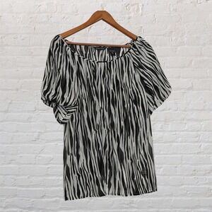 New York & Company Zebra Print Scoop Neck Puff Sleeve Blouse Black White XL